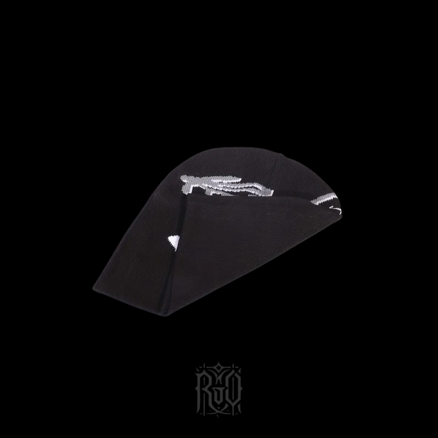 Carti Beanie
