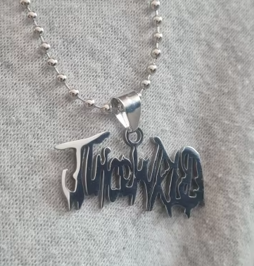 Legends Never Die Chain