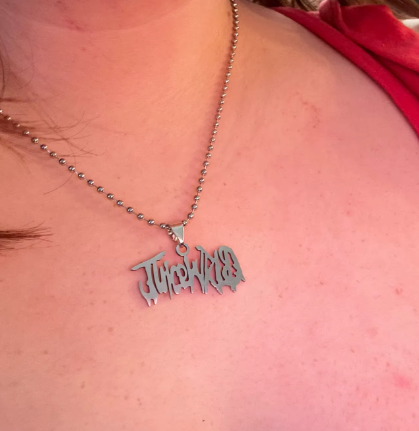 Legends Never Die Chain